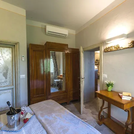 公寓 Casa San Michelangelo *